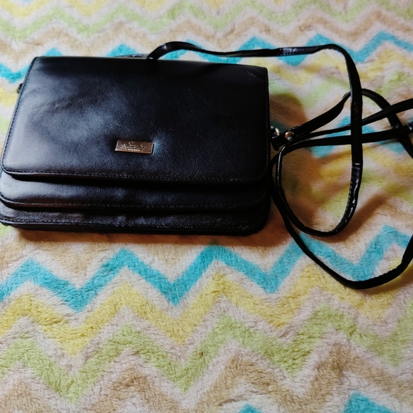 ✔️BUXTON Black Convertible Crossbody Bag - Picture 3 of 8